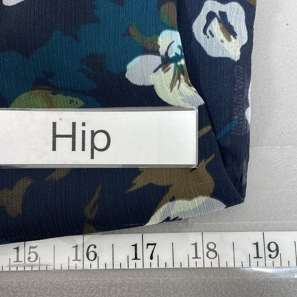 Cabi Dress Women's X Small XS Blue Pirouette Floating Flowers Midi Long Sleeve - Picture 15 of 16